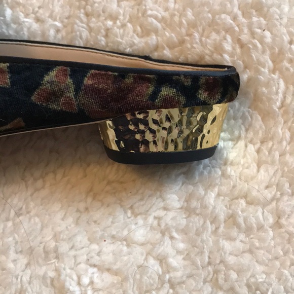 ❌SOLD❌ Augustine Patterned Loafer Mule - Picture 4 of 8